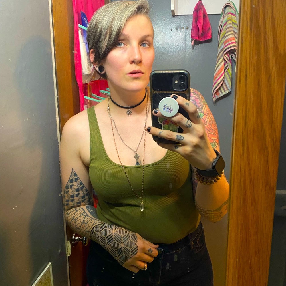 Meet your Posher, Tiffany